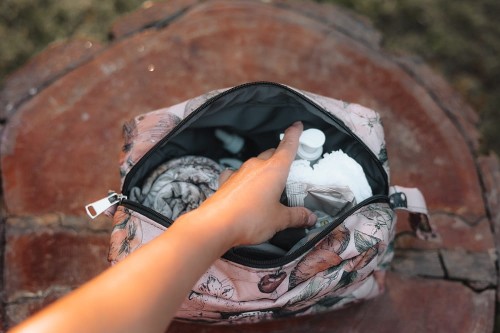 Kosmetyczka podróżna – Kuferek na akcesoria wodoodporny– Taste of Summer