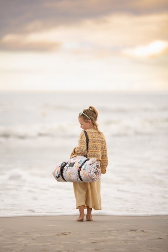 Koc piknikowy / duża mata do zabawy 150x200 cm – Mystery of Flowers