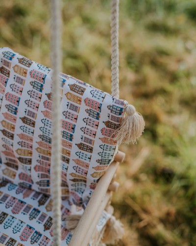 Huśtawka drewniana handmade dla dzieci 3w1 – pastelowe domki