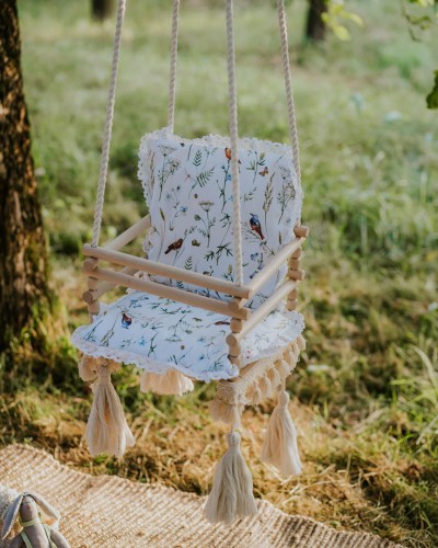 Huśtawka drewniana dla dzieci 3w1 – ptaki i kwiaty polne na bieli