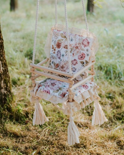 Huśtawka drewniana dla dzieci 3w1 – purpurowy ogród