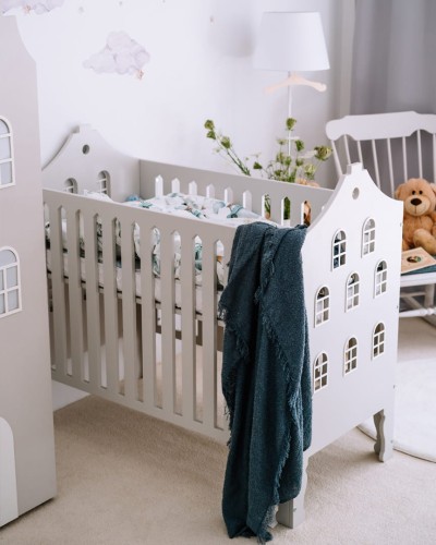 Łóżeczko Niemowlęce Kamieniczka 120 x 60 cm - pastelowe kolory, designerskie