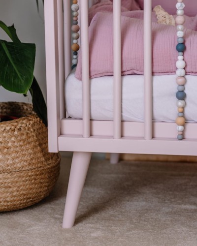 Drewniane Łóżeczko Sensoryczne 120x60 cm – różowe