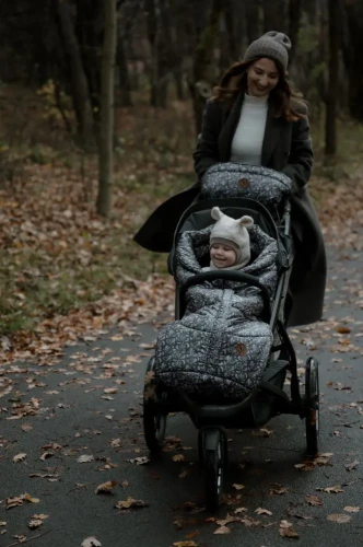 Zimowy śpiworek do wózka / spacerówki z wodoodpornej tkaniny Mont Blanc – Habanera