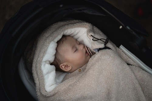 Zimowy śpiworek niemowlęcy do wózka Alpaka dla dzieci od 0 do 12 miesięcy – Ivory