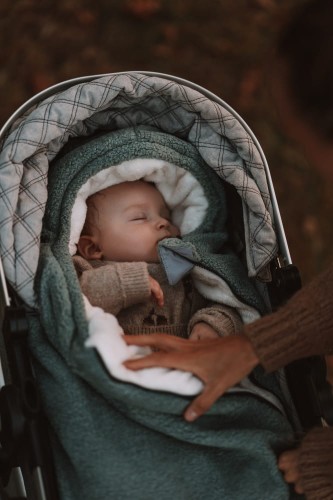 Zimowy śpiworek niemowlęcy do wózka Alpaka dla dzieci od 0 do 12 miesięcy – Gray Sage