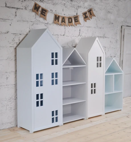 Zestaw solidnych mebli dziecięcych w kształcie domków z drewna Kolorowe Miasto