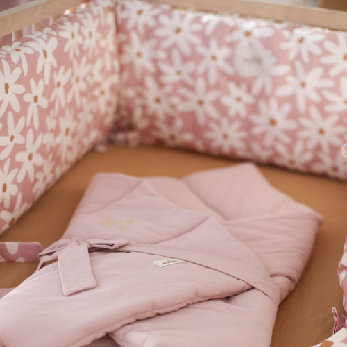 Ochraniacz do łóżeczka 60x120 cm w stokrotki