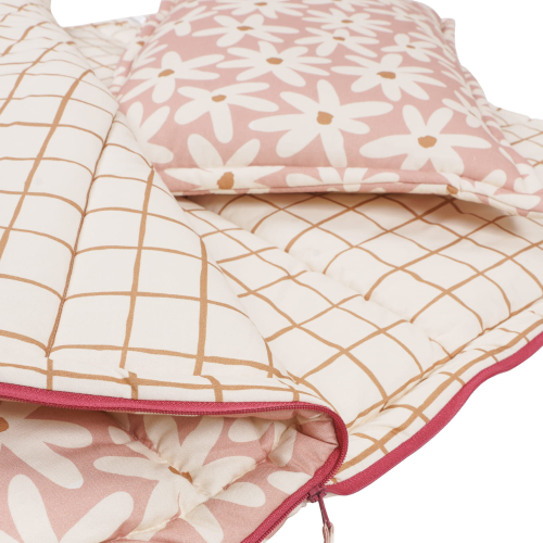 Śpiwór dziecięcy z poduszką w stokrotki – bawełna i antyalergiczne wypełnienie