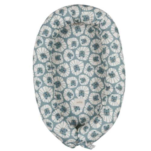 Kokon niemowlęcy w niebieskie lwy