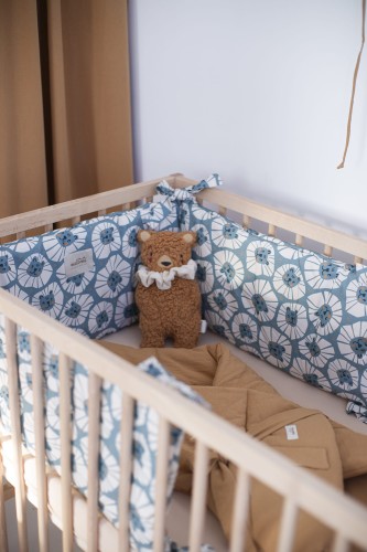 Ochraniacz do łóżeczka 60x120 cm w niebieskie lwy