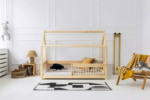 Łóżko domek Montessori Mila MBW z barierką