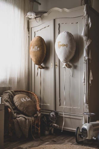 Dekoracyjny duży balon dla dziecka - 40 x 50 cm -kolor śmietankowy