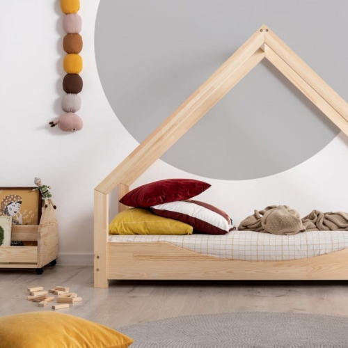 Łóżko sosnowe domek Loca E Montessori