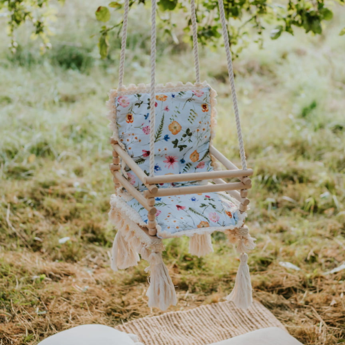 Huśtawka drewniana handmade dla dzieci 3w1 – dzikie kwiaty na błękicie