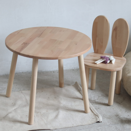 Drewniany stolik dziecięcy z okrągłym blatem 60 cm