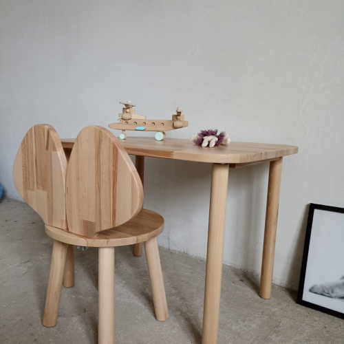 Zestaw dziecięcy drewniany stolik 50 x 70 cm z krzesełkiem Myszka