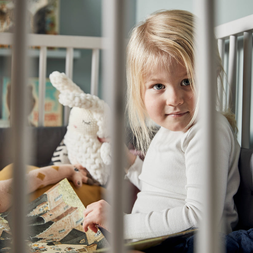 Skandynawskie łóżeczko niemowlęce 120x60 cm Leander Luna