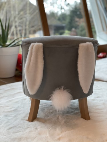 Fotelik dziecięcy z Uszami i Ogonkiem