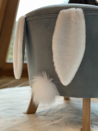 Fotelik dziecięcy z Uszami i Ogonkiem