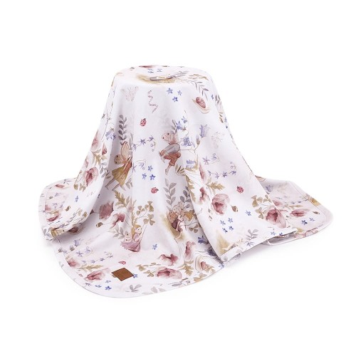 Bawełniany kocyk dziecięcy 70x90 cm – wróżki na białym tle, pastelowe kolory